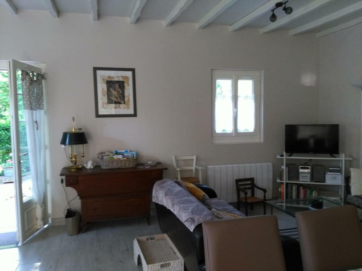 Le Cedre Enchante La Guiche Εξωτερικό φωτογραφία